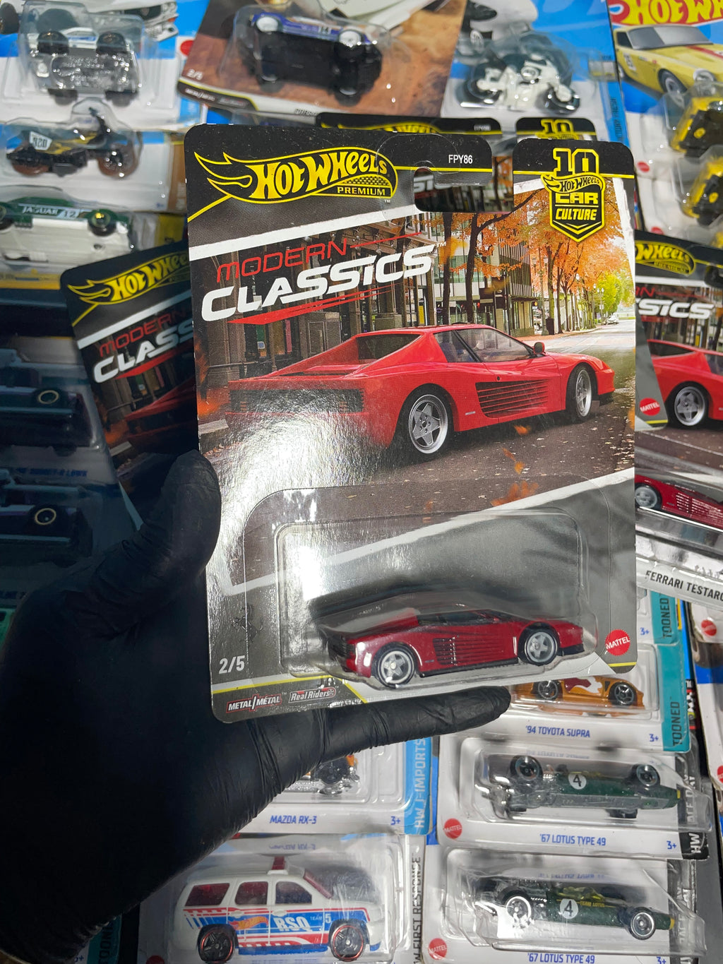HOTWHEELS Premium Ferrari Edition Testarossa