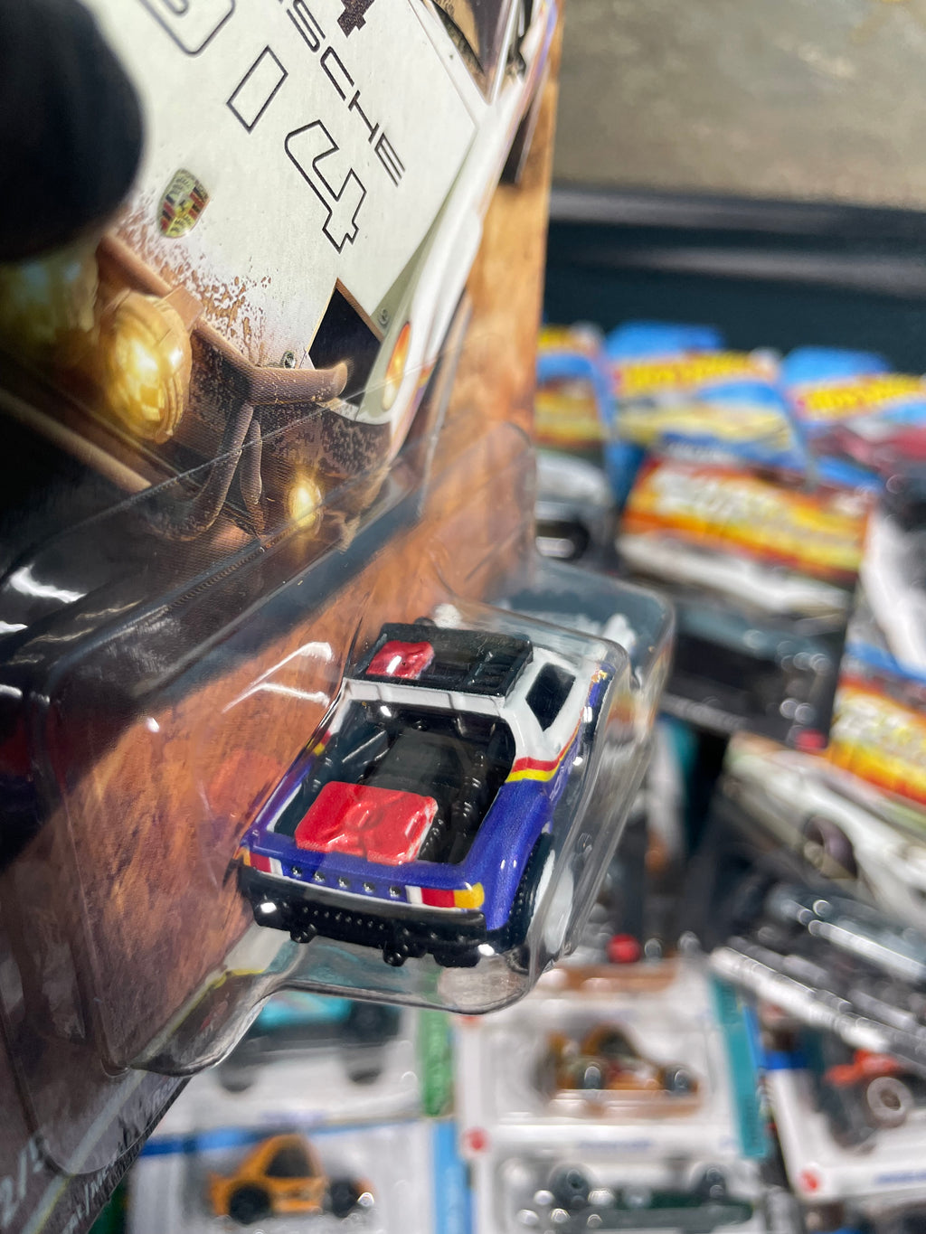 HOTWHEELS Premium Porsche 914 Safari