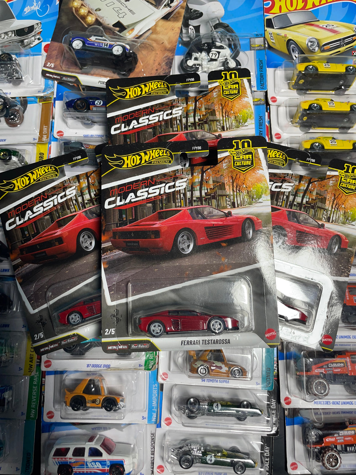 HOTWHEELS Premium Ferrari Edition Testarossa