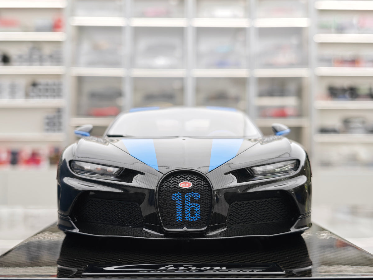 Bugatti Chiron Super Sport Limited Edition 1:18 Scale