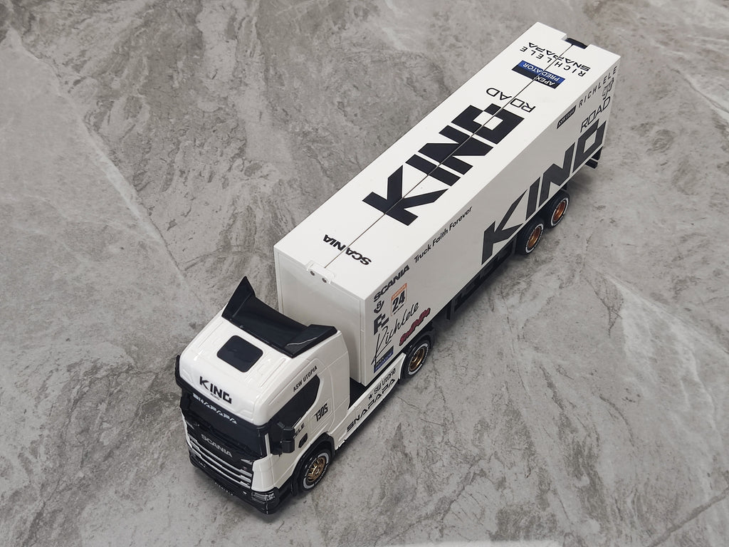 Truck