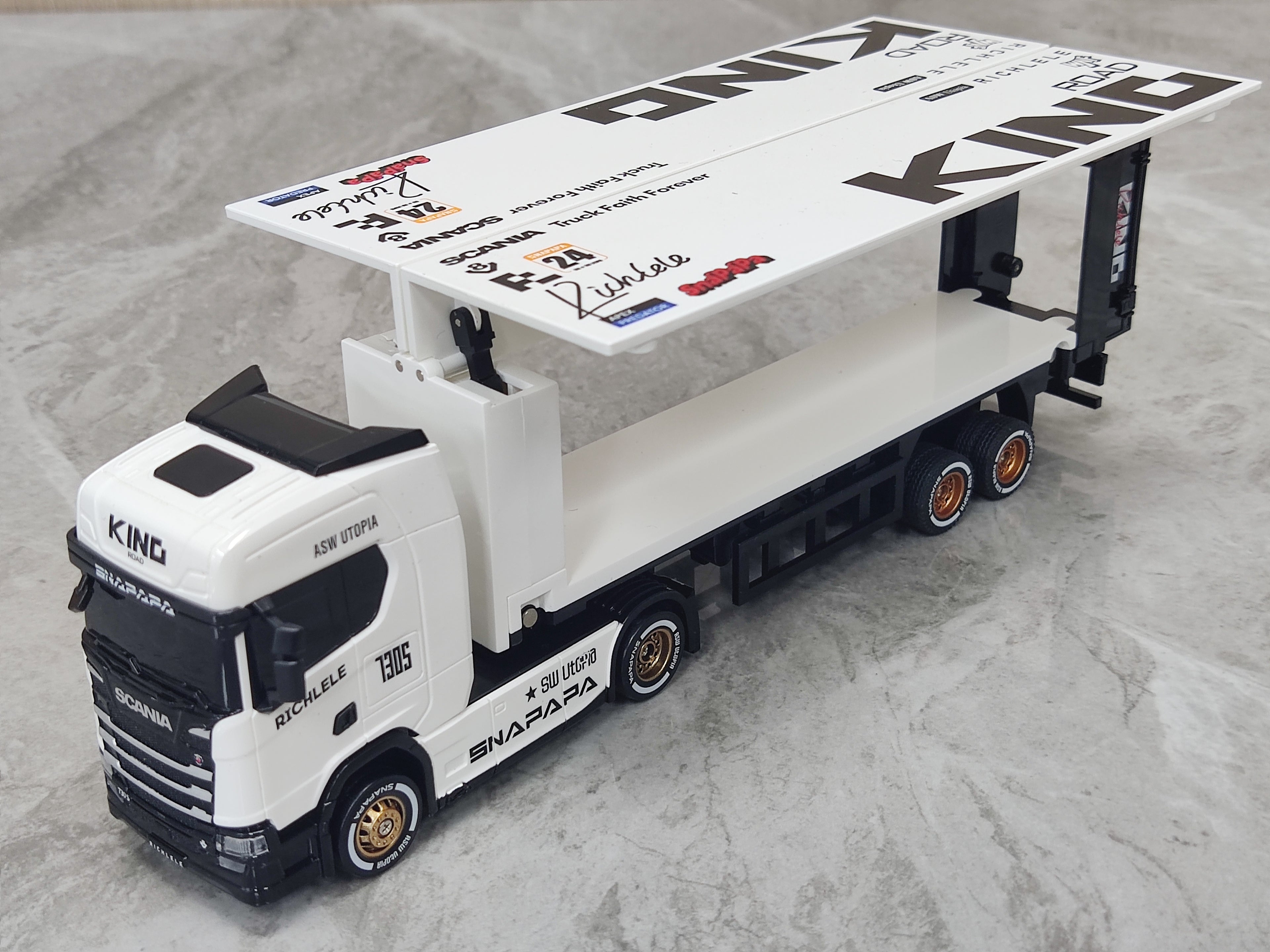 Truck