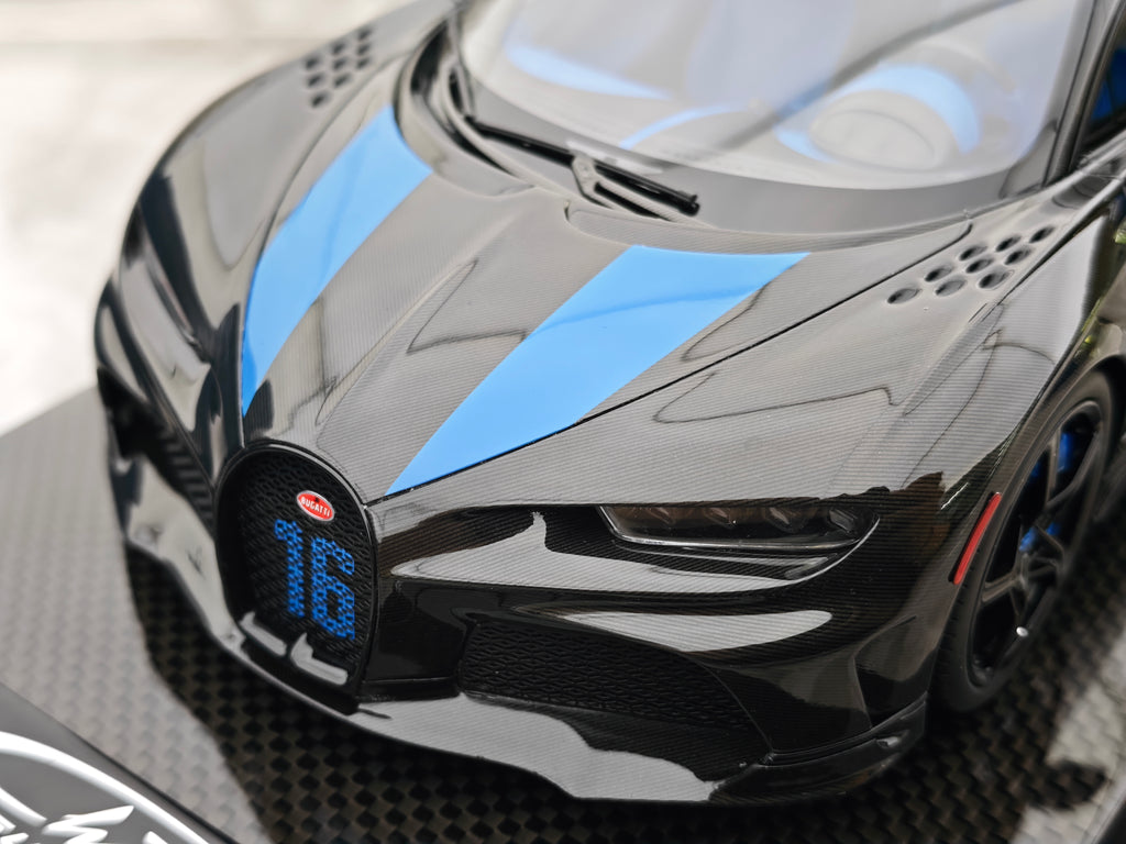 Bugatti Chiron Super Sport Limited Edition 1:18 Scale