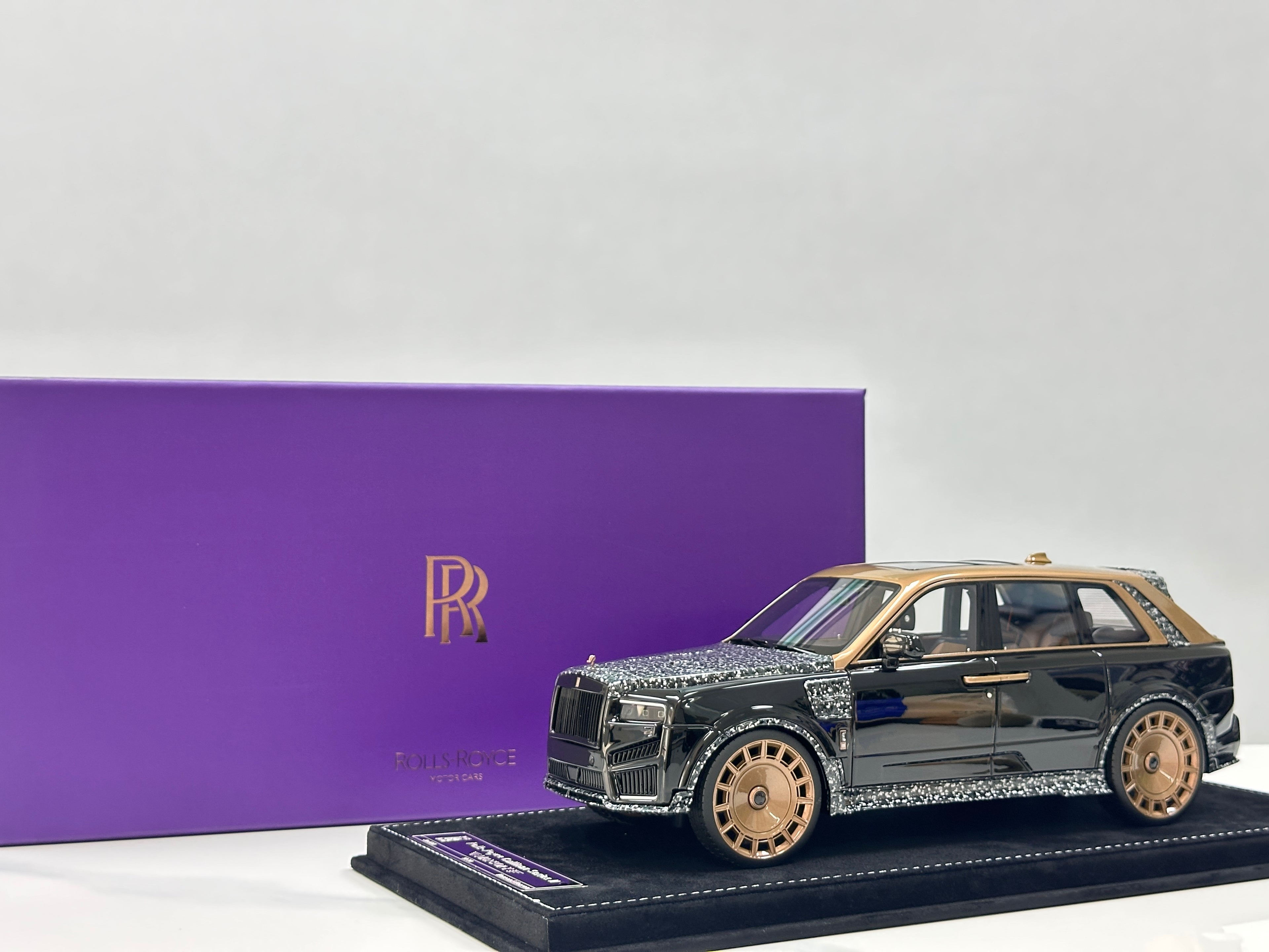 Mansory Rolls Royce Cullinan 1:18 Scale Model