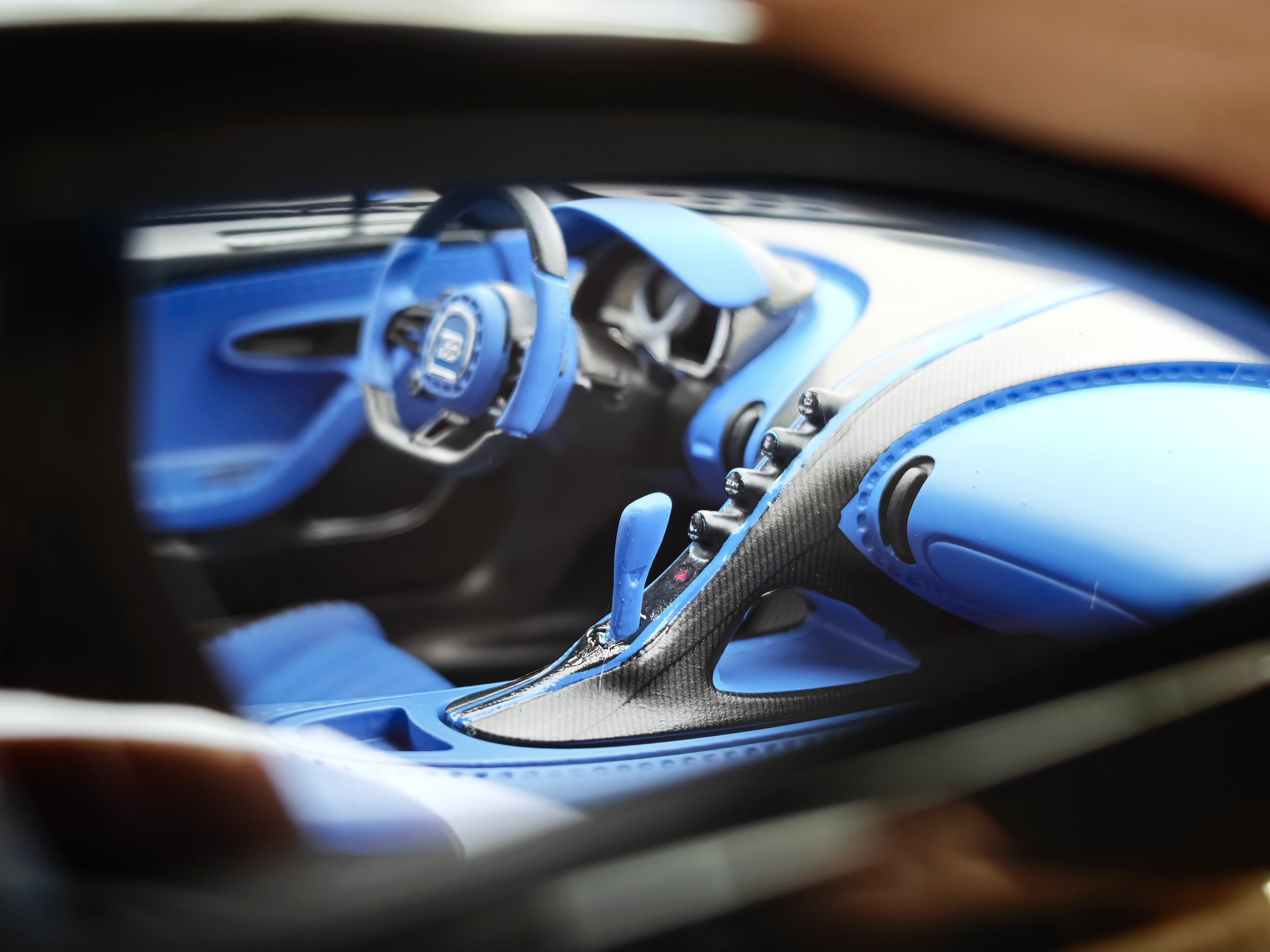 Bugatti Chiron Super Sport Limited Edition 1:18 Scale