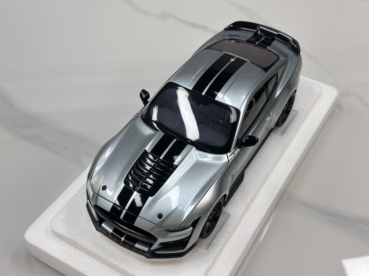 AUTOART Ford Mustang Shelby GT500