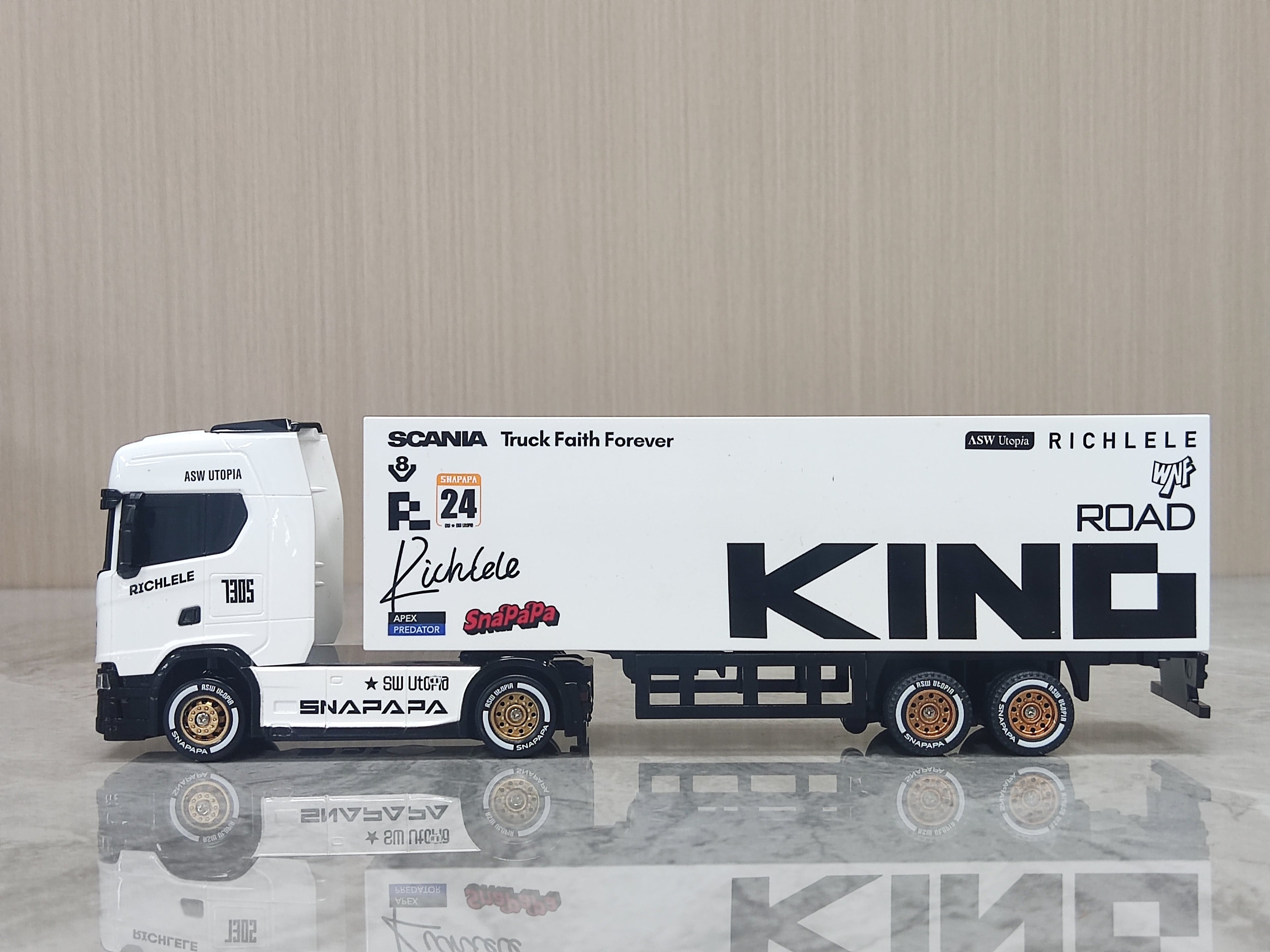 Truck