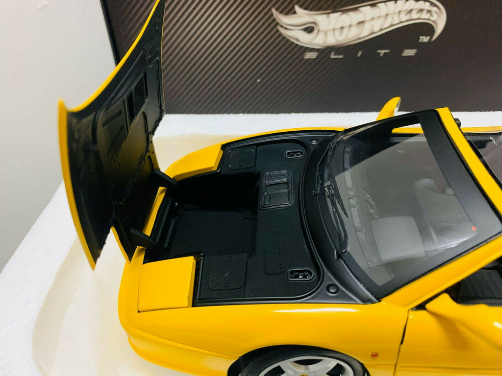 Hotwheels Elite Ferrari F355Spider 1:18 Scale Model
