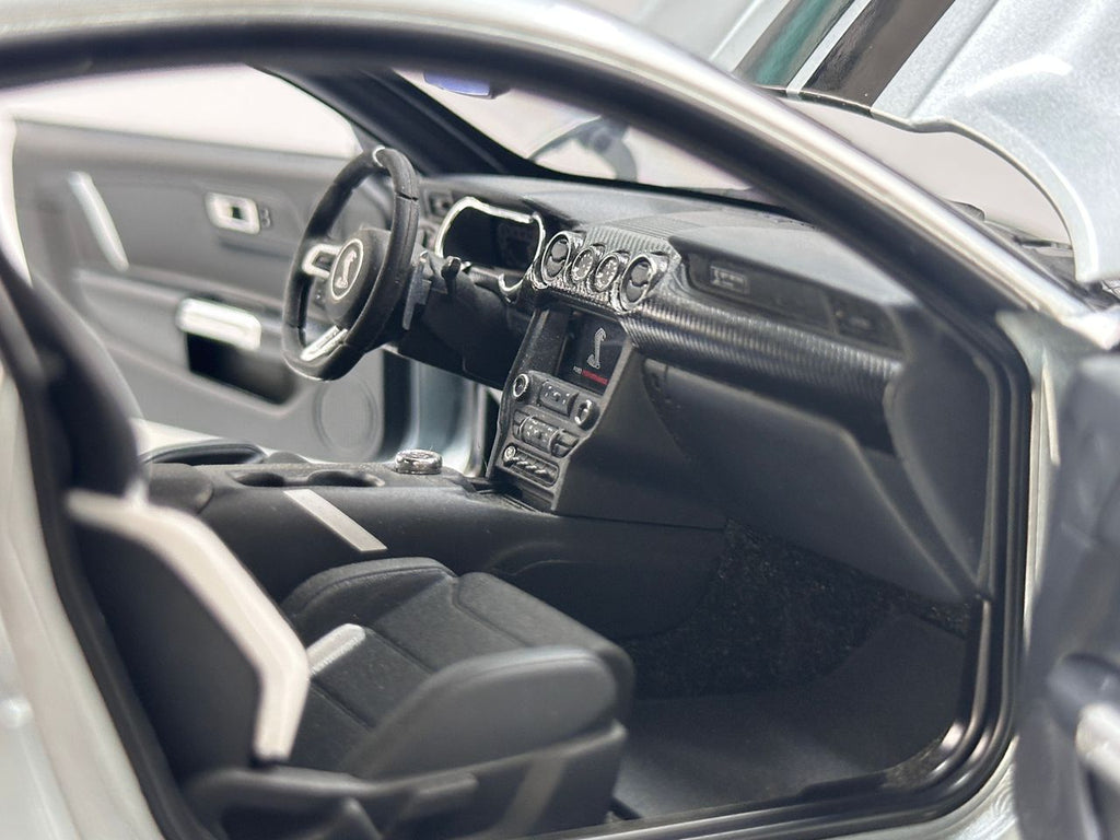 AUTOART Ford Mustang Shelby GT500