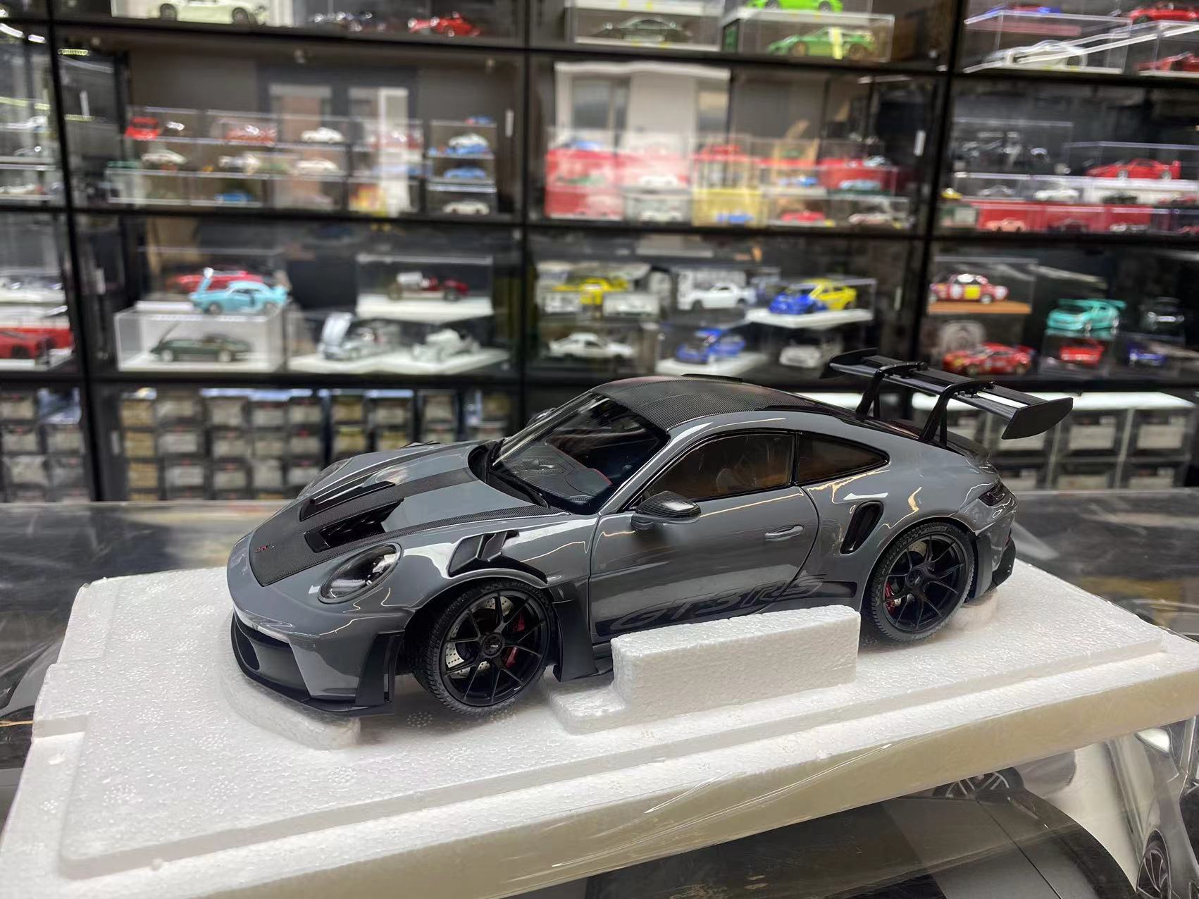 PORSCHE GT3RS